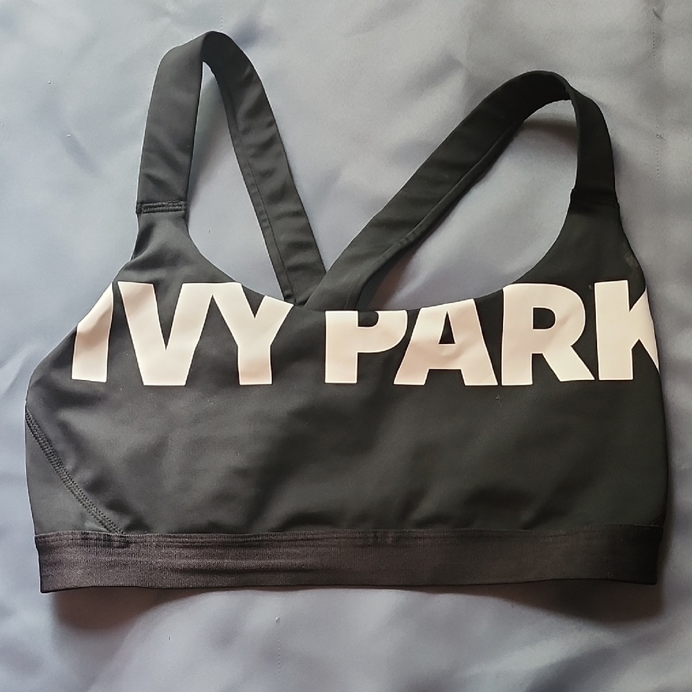 IVY PARK Black and White Sports Bra